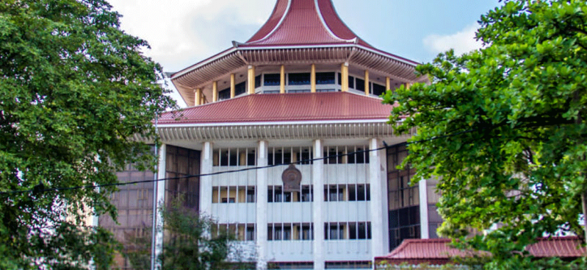 20වන සංශෝධනය අභියෝගයට ලක් කරමින් ශ්රේෂ්ඨාධිකරණයට පෙත්සමක් 20වන සංශෝධනය අභියෝගයට ලක් කරමින් ශ්රේෂ්ඨාධිකරණයට පෙත්සමක්