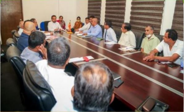 දේශීය හඳුන්කූරු නිෂ්පාදකයින්ගේ ගැටළු විසදීමට පියවර දේශීය හඳුන්කූරු නිෂ්පාදකයින්ගේ ගැටළු විසදීමට පියවර